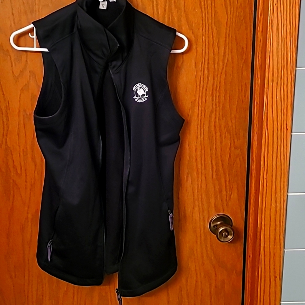 Primrose Employee Women's Vest Medium